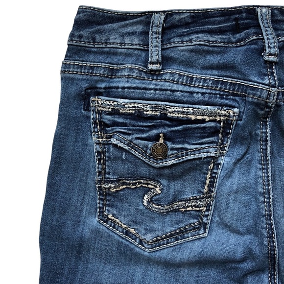 Silver Jeans Avery Slim Boot Size 32  Medium Wash - Picture 11 of 15